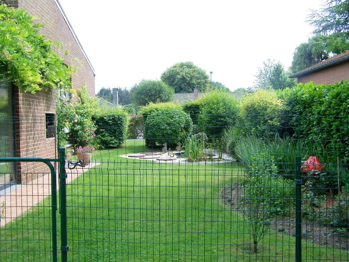Bed and Breakfast Les Chambourlettes à Mons Extérieur photo